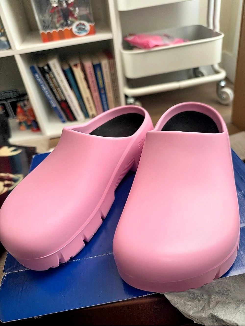 Birkenstock Boston Clogs in Pink 38